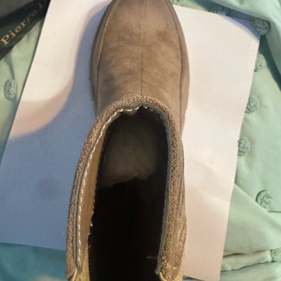 taupe suede short boots - Picture 3 of 4